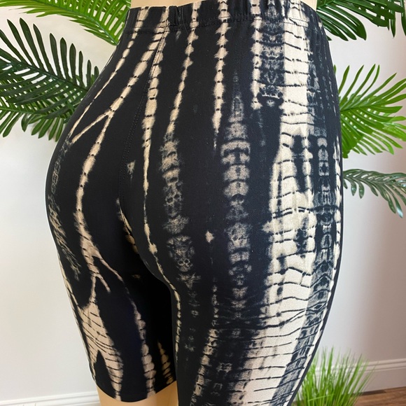 ‼️Tie Dye Biker Shorts Leggings Active Wear Shorts - Picture 4 of 8